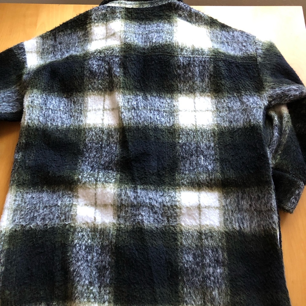 Steve Madden Ladies' Long plaid Shirt Jacket “shacket” - Picture 3 of 6